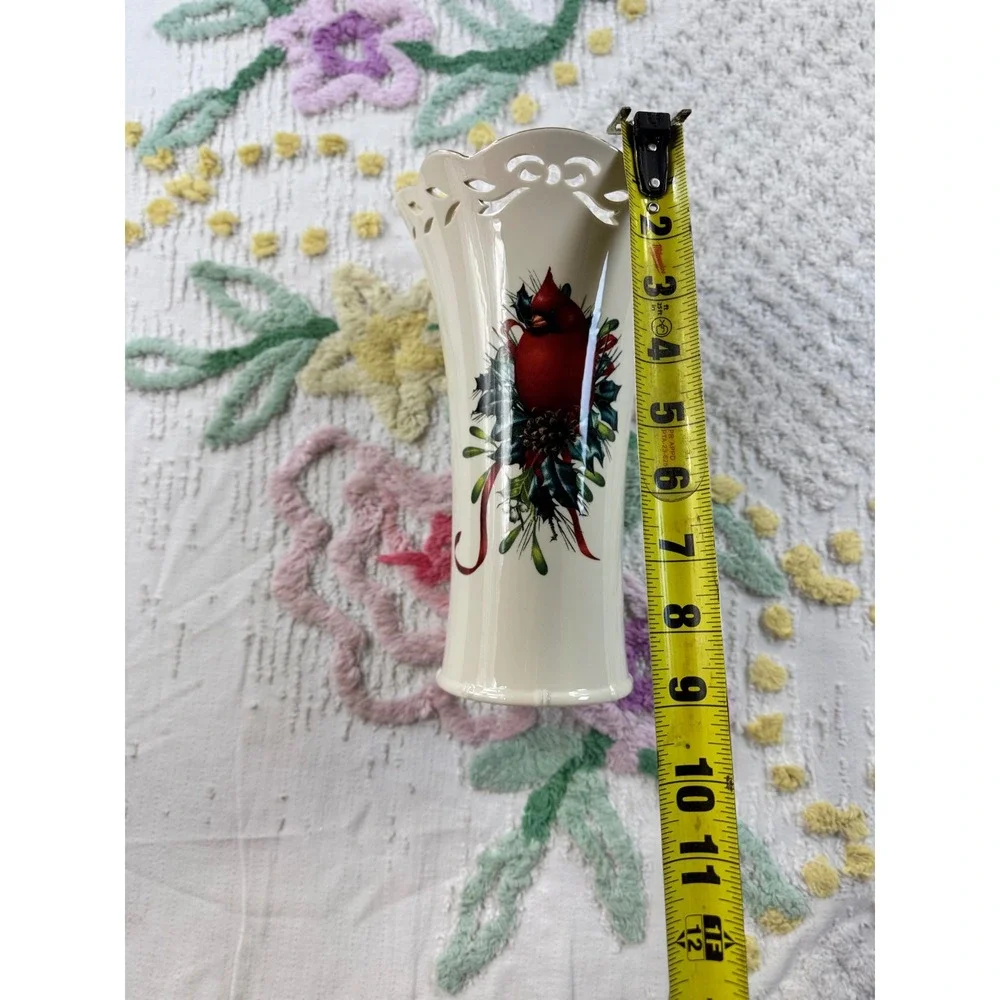 Lenox Winter Greetings Pierced Medium Vase Cardinal Holly Gold Trim 8 Inch